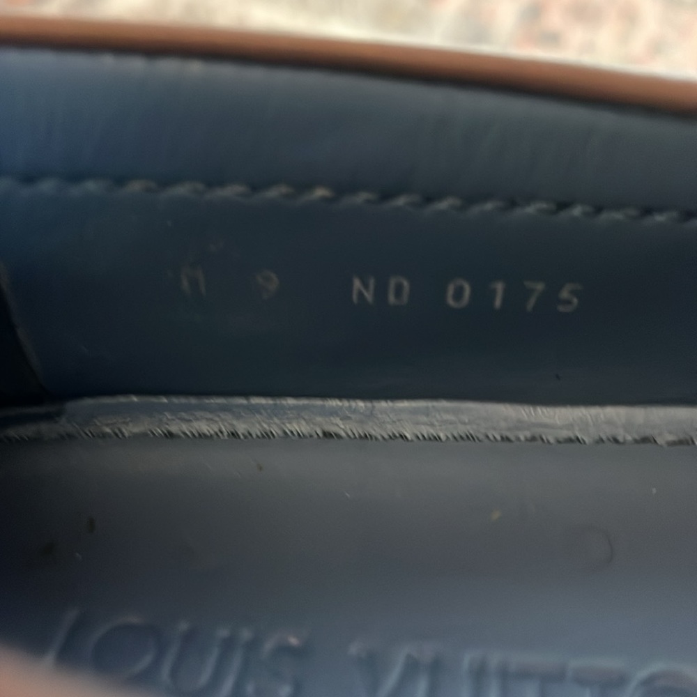 Louis Vuitton drivers size 10 US, excellent condition - Picture 5 of 5